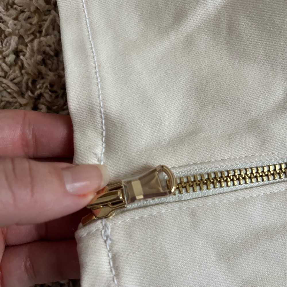 L’AGENCE Ginny High Rise Straight Leg Jeans French Vanilla coated - Picture 15 of 16